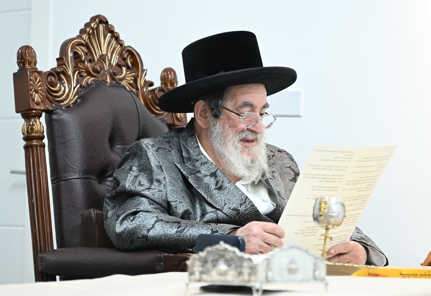 סעודת ר"ח אדר אצל האדמו"ר מויז'ניץ
