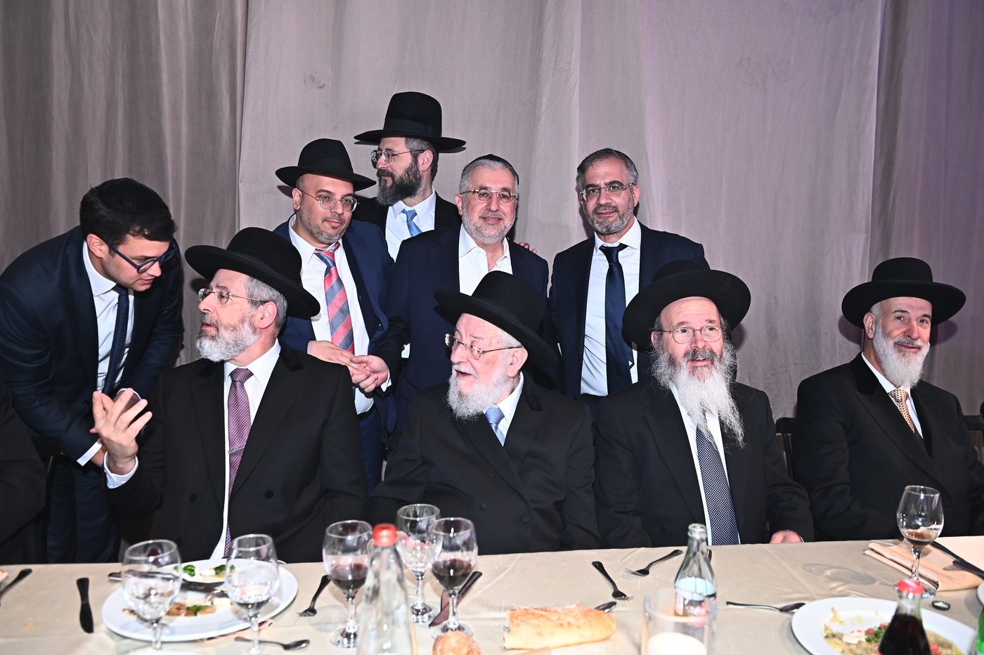 שמחת החתונה בבית משפחות זר ובן שמעון
