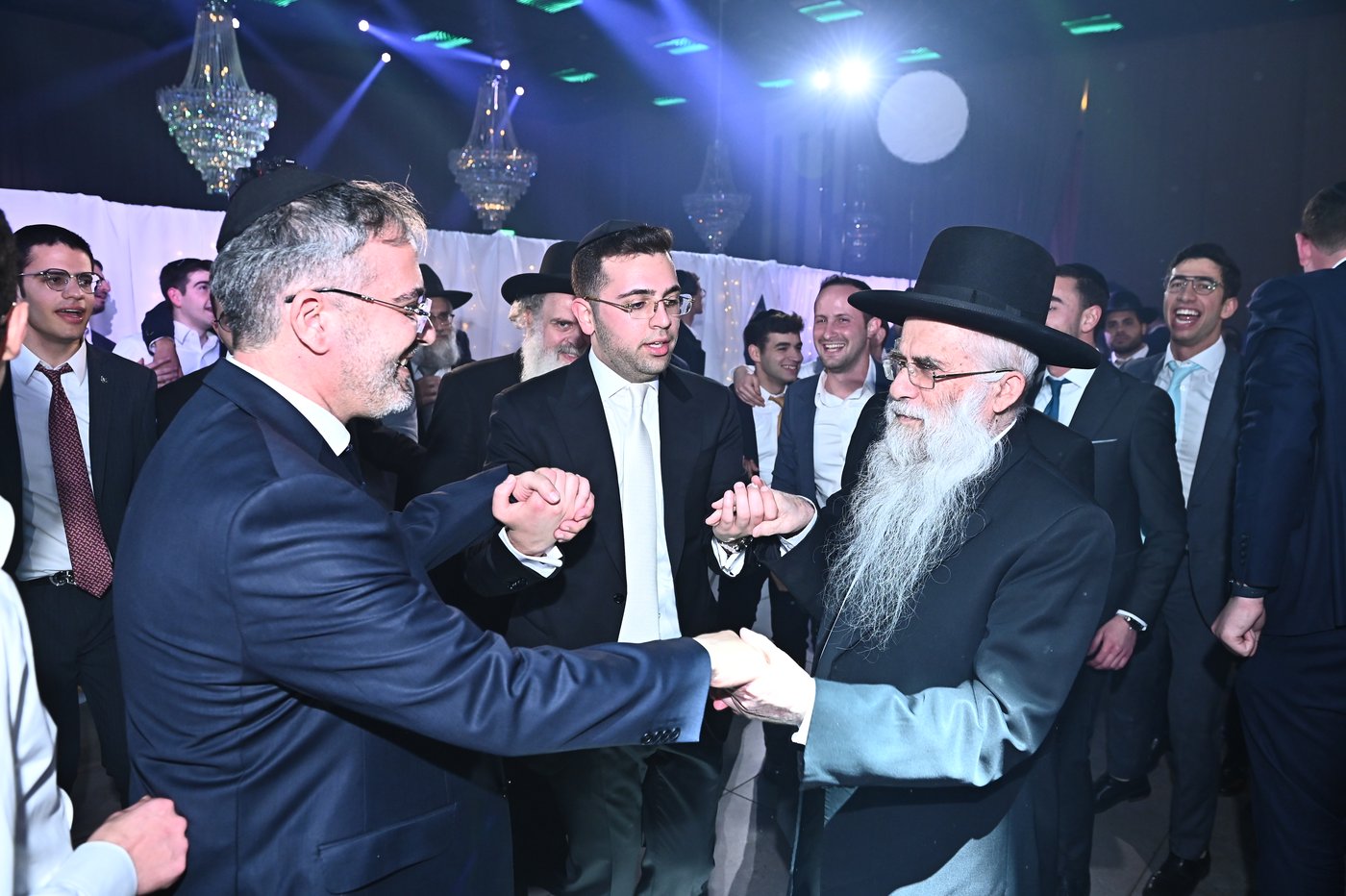 שמחת החתונה בבית משפחות זר ובן שמעון