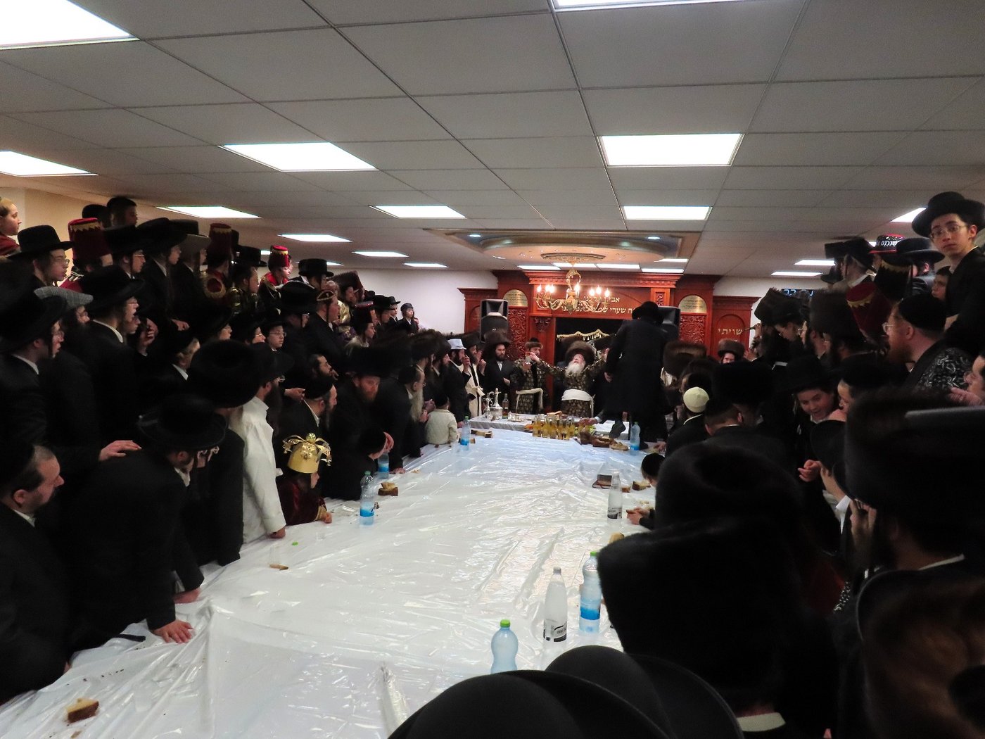 פורים בחצה"ק קרעטשניף קריית גת