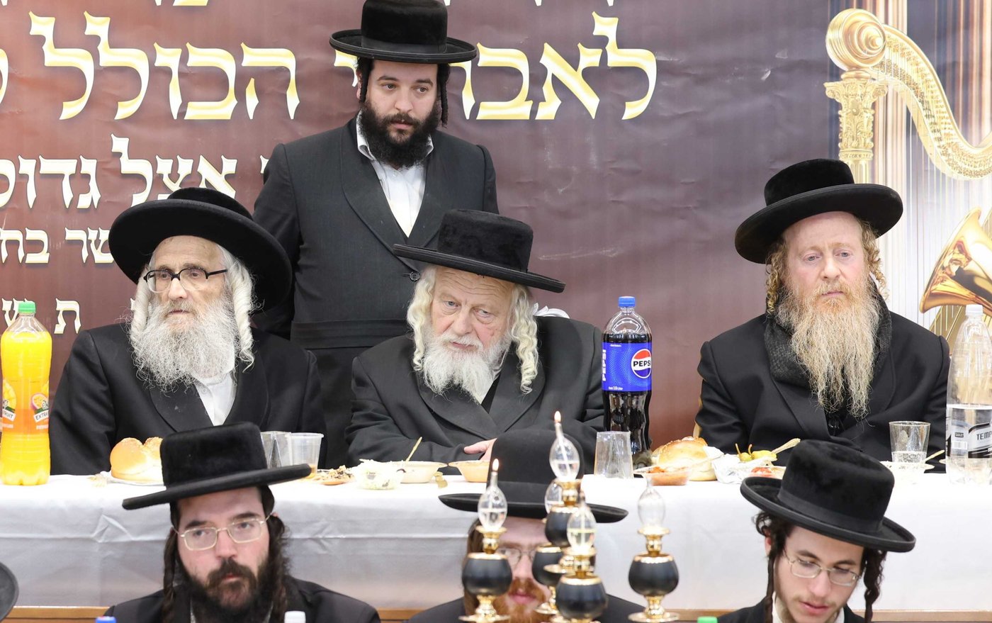 חלוקת תעודות ב'אורות הנחל'