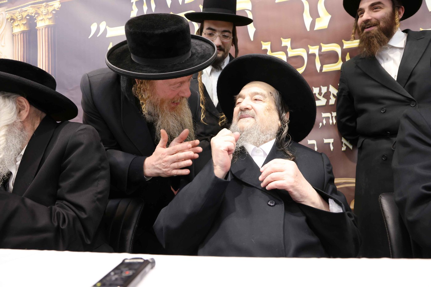 חלוקת תעודות ב'אורות הנחל'