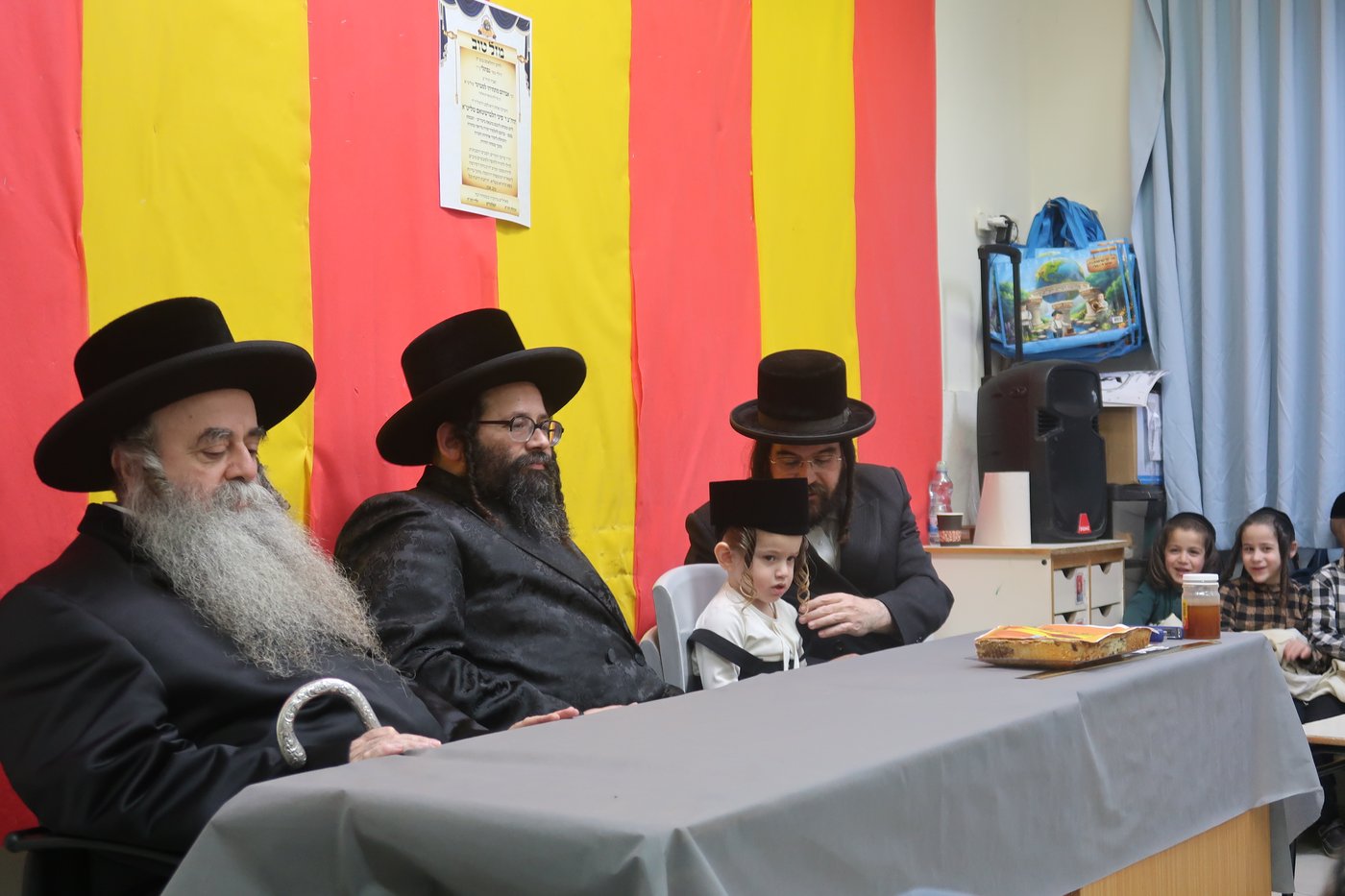 חלאקה לבן אב"ד מאקאווא אלעד