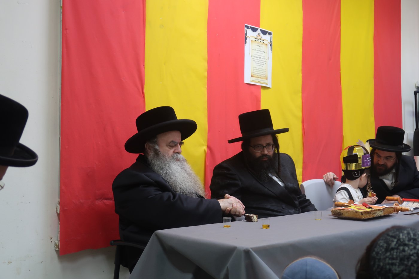 חלאקה לבן אב"ד מאקאווא אלעד