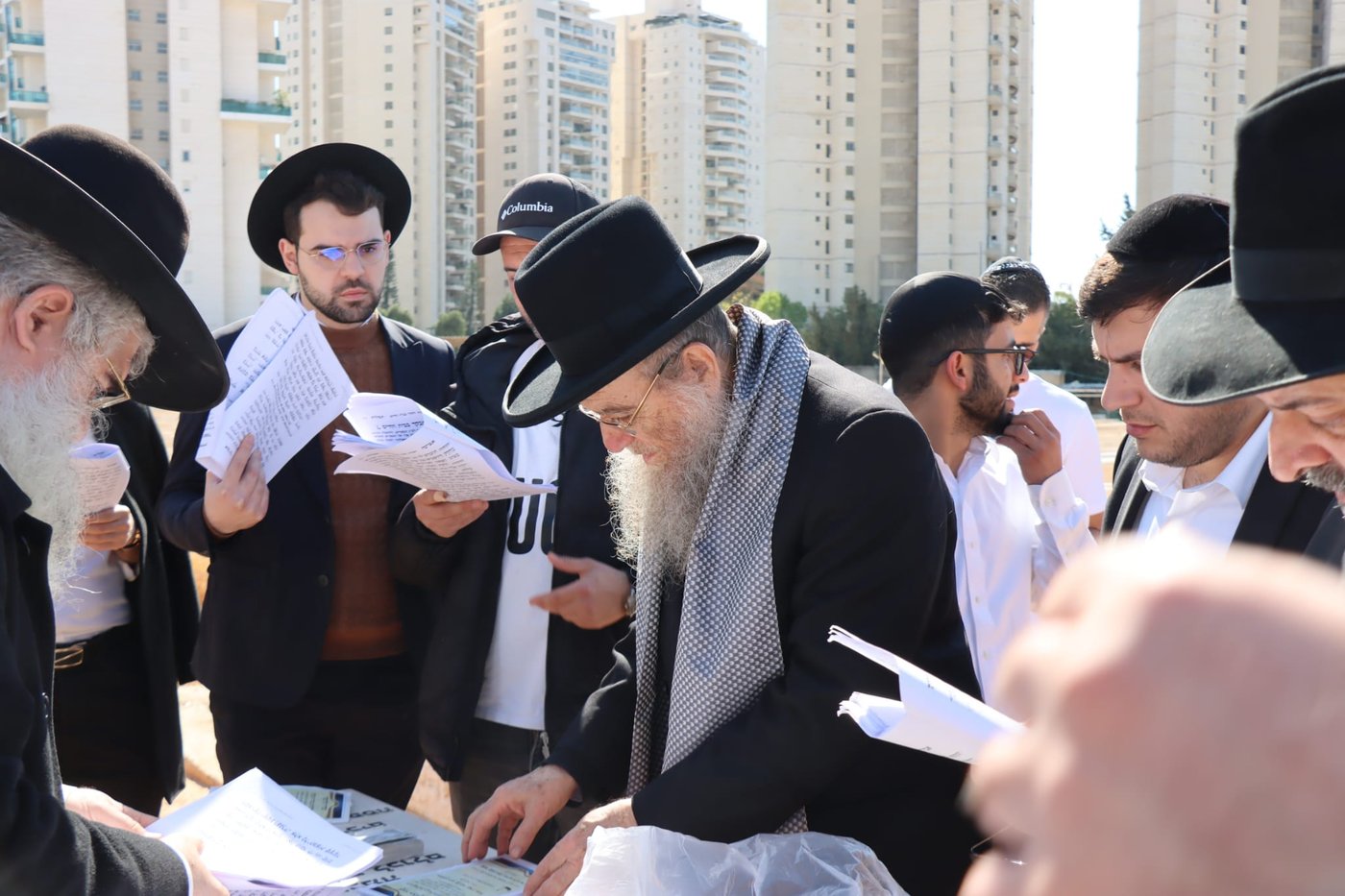 י"א חודש להגר"מ מאזוז זצ"ל 