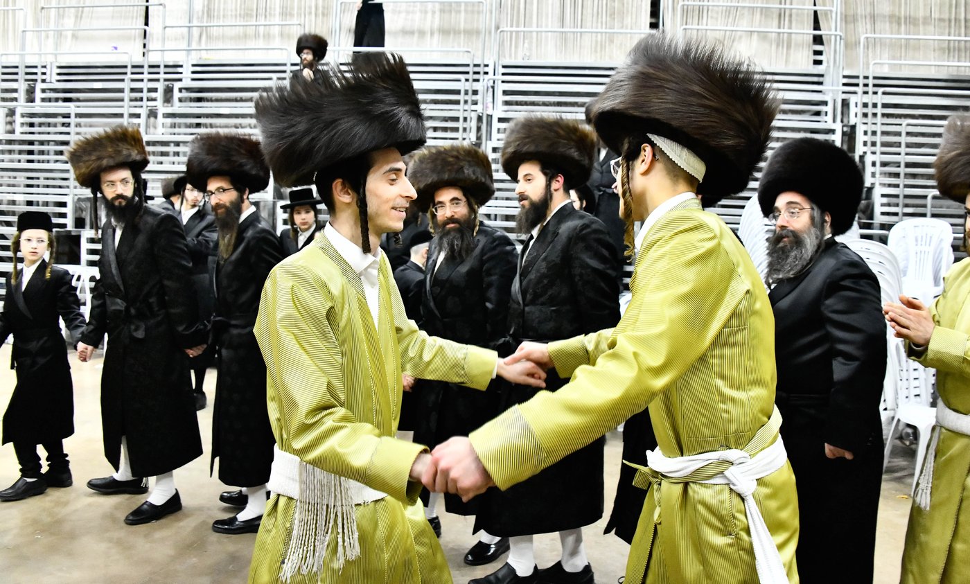 שמחת בית תולדות אברהם יצחק - מאקאווא