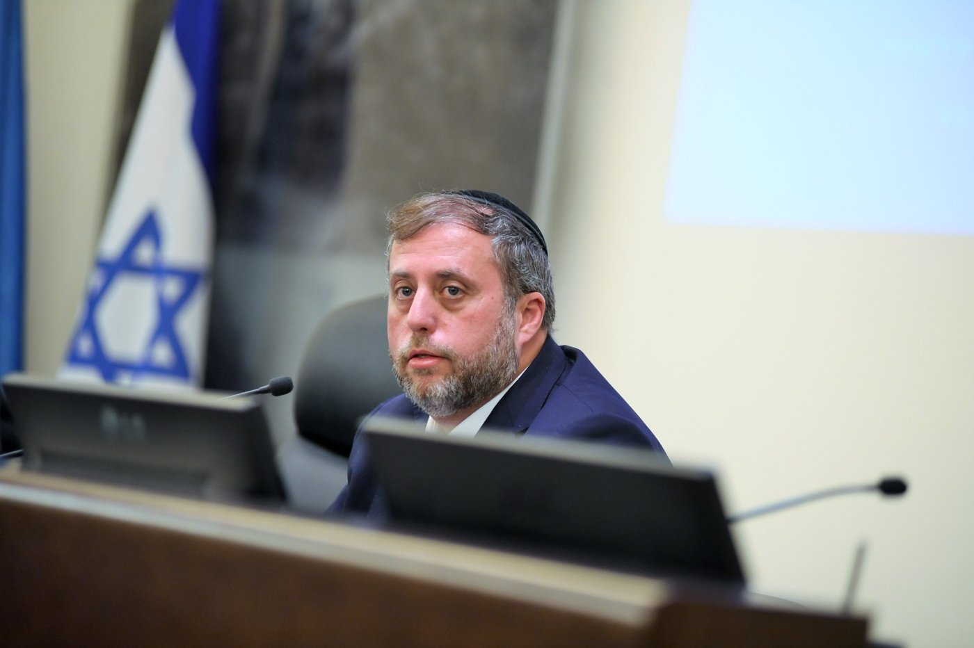 חבר המועצה מיכי אלפר