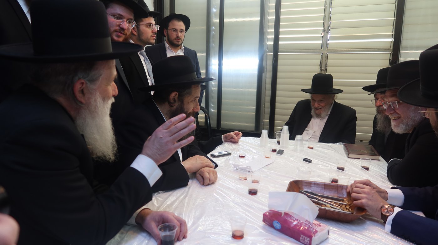 חג הפסח אצל הגרמ"ה הירש