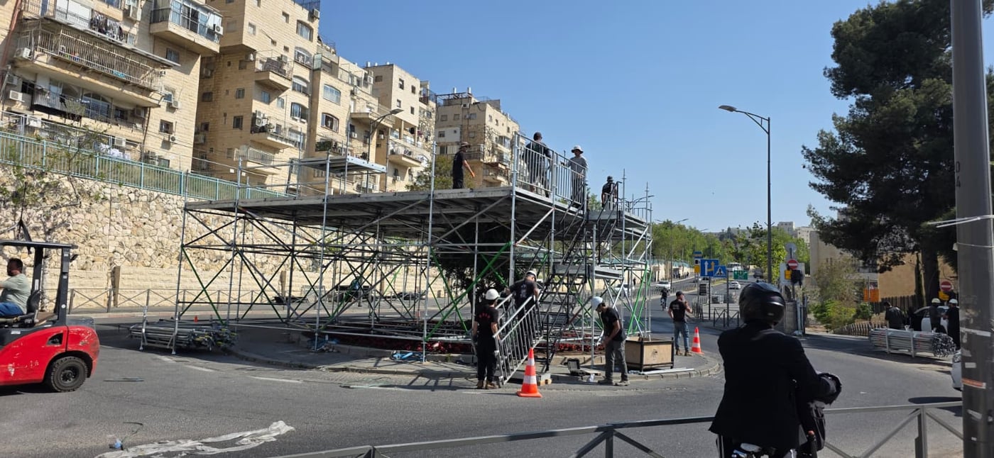 יבטל כל הגזירות: מעמד ההדלקה המרכזי של המשפיע ר' מיילך בירושלים