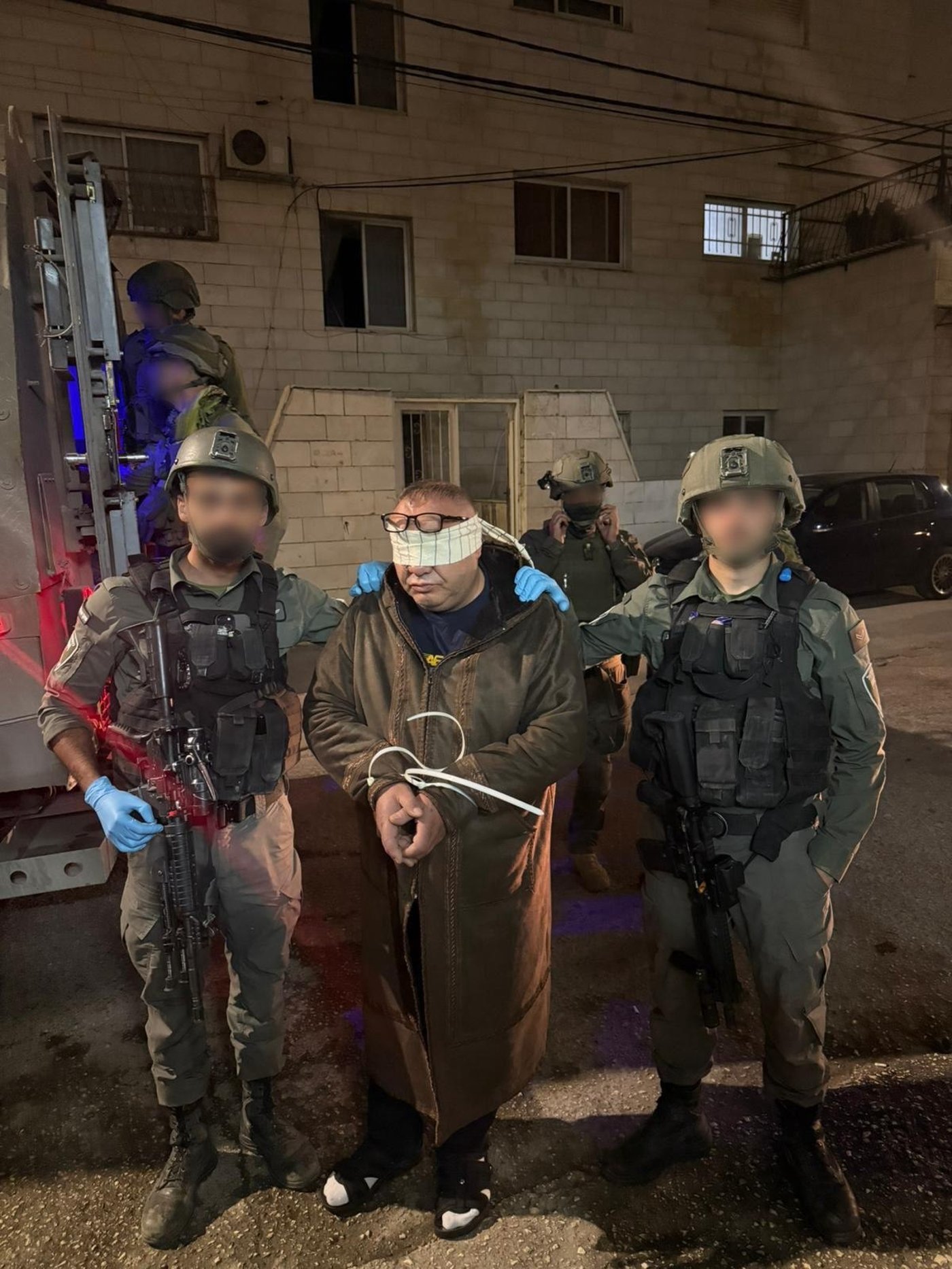 פשיטה לילית בשכם: כוחות הביטחון איתרו מחרטה לייצור נשק ועצרו חשוד