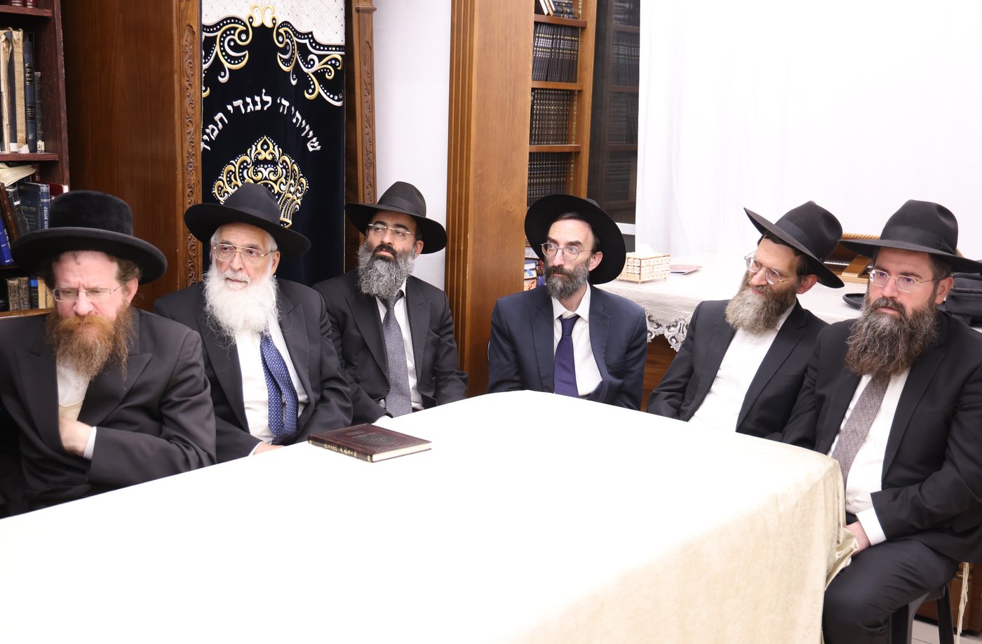 המעמד במעונו של הגר"מ שטרנבוך