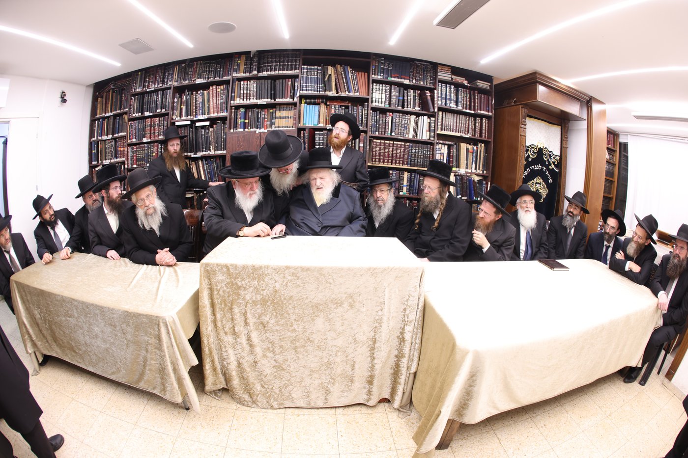 המעמד במעונו של הגר"מ שטרנבוך