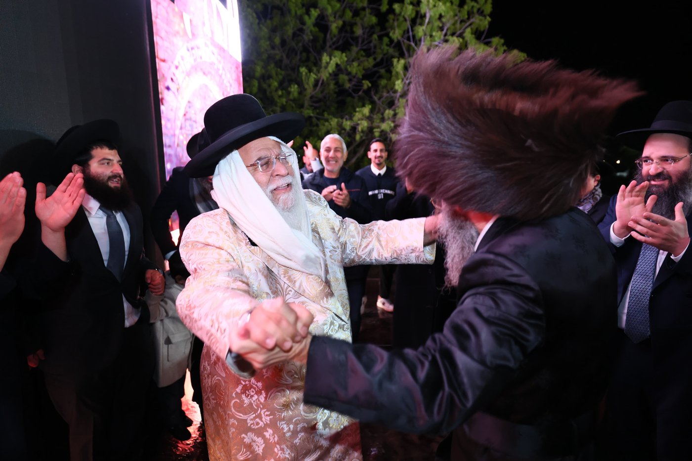 ההדלקה שע"י המקובל רבי בניהו שמואלי - ל"ג בעומר תשפ"ו