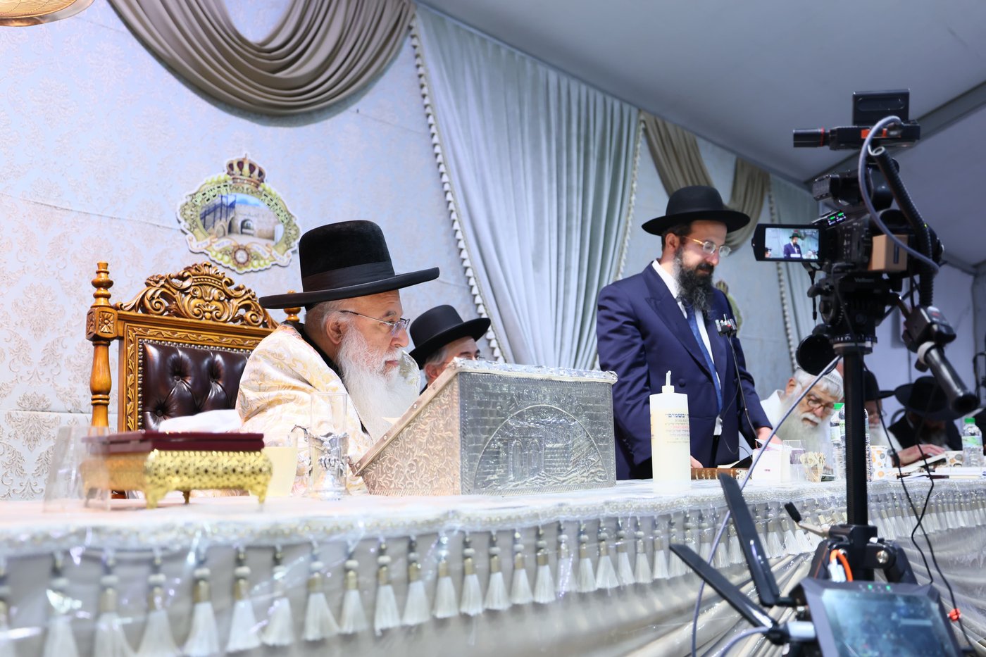 ההדלקה שע"י המקובל רבי בניהו שמואלי - ל"ג בעומר תשפ"ו