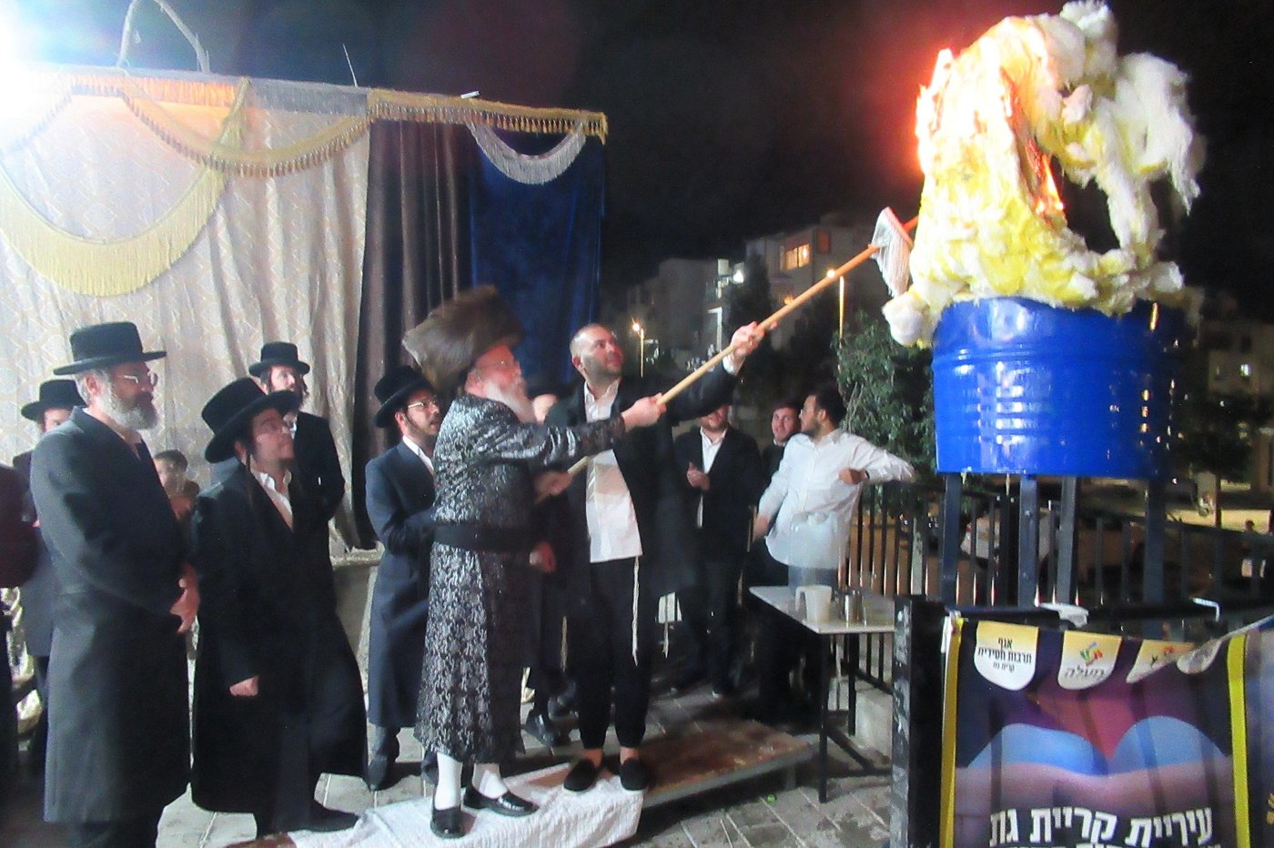 ל"ג בעומר בחצה"ק קרעטשניף קריית גת