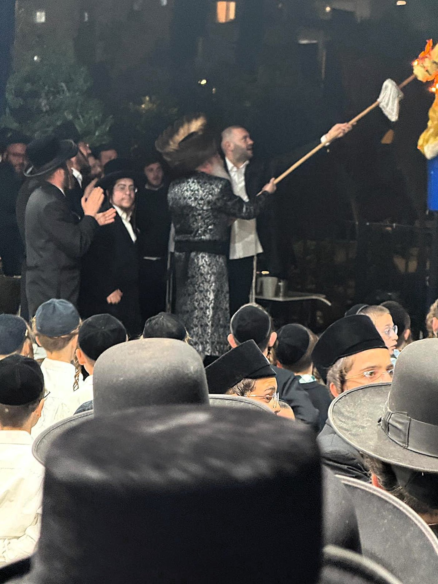 ל"ג בעומר בחצה"ק קרעטשניף קריית גת