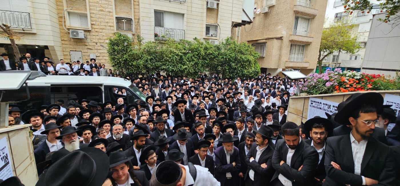 הלווית הגאון רבי רחמים מאזוז 