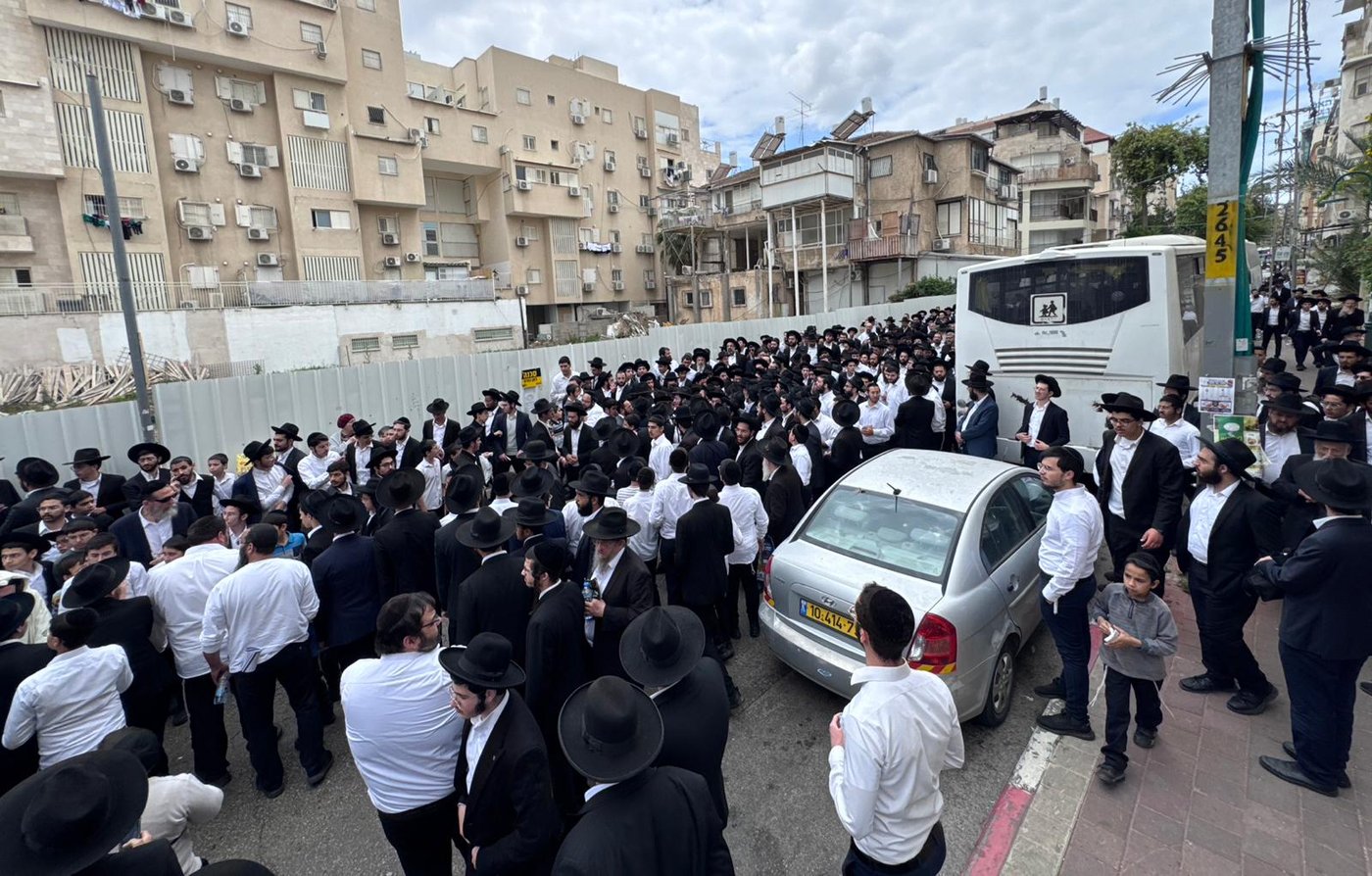 הלווית הגאון רבי רחמים מאזוז 