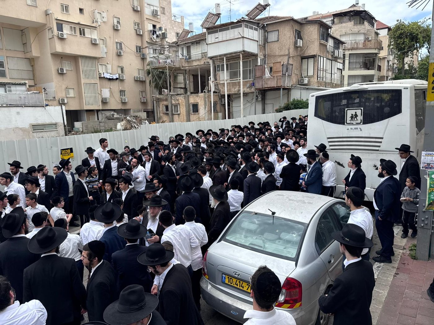 הלווית הגאון רבי רחמים מאזוז 