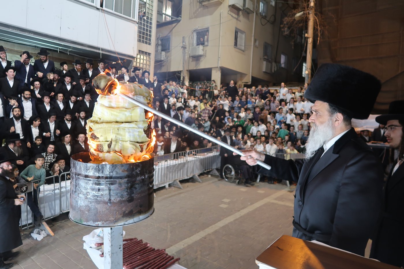 ל"ג בעומר בחצה"ק אשלג בני היכלא