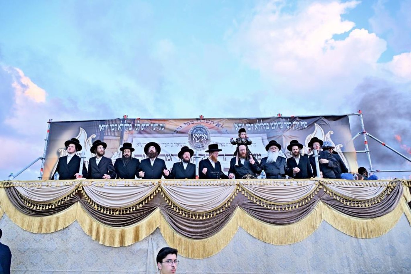 ל"ג בעומר בחצה"ק ספינקא בית שמש