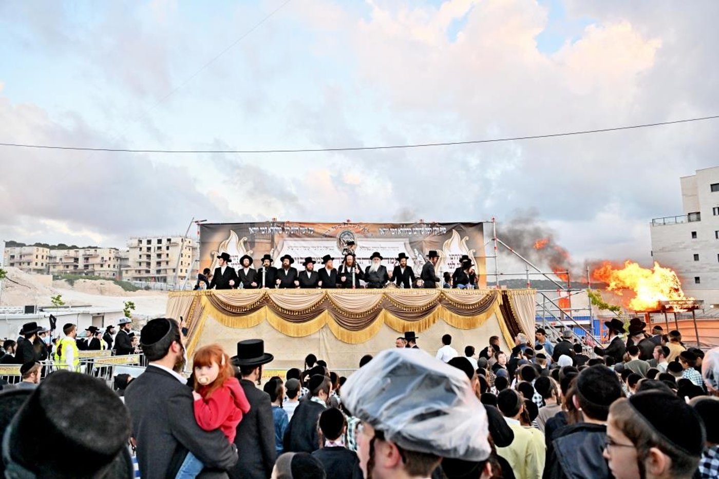 ל"ג בעומר בחצה"ק ספינקא בית שמש