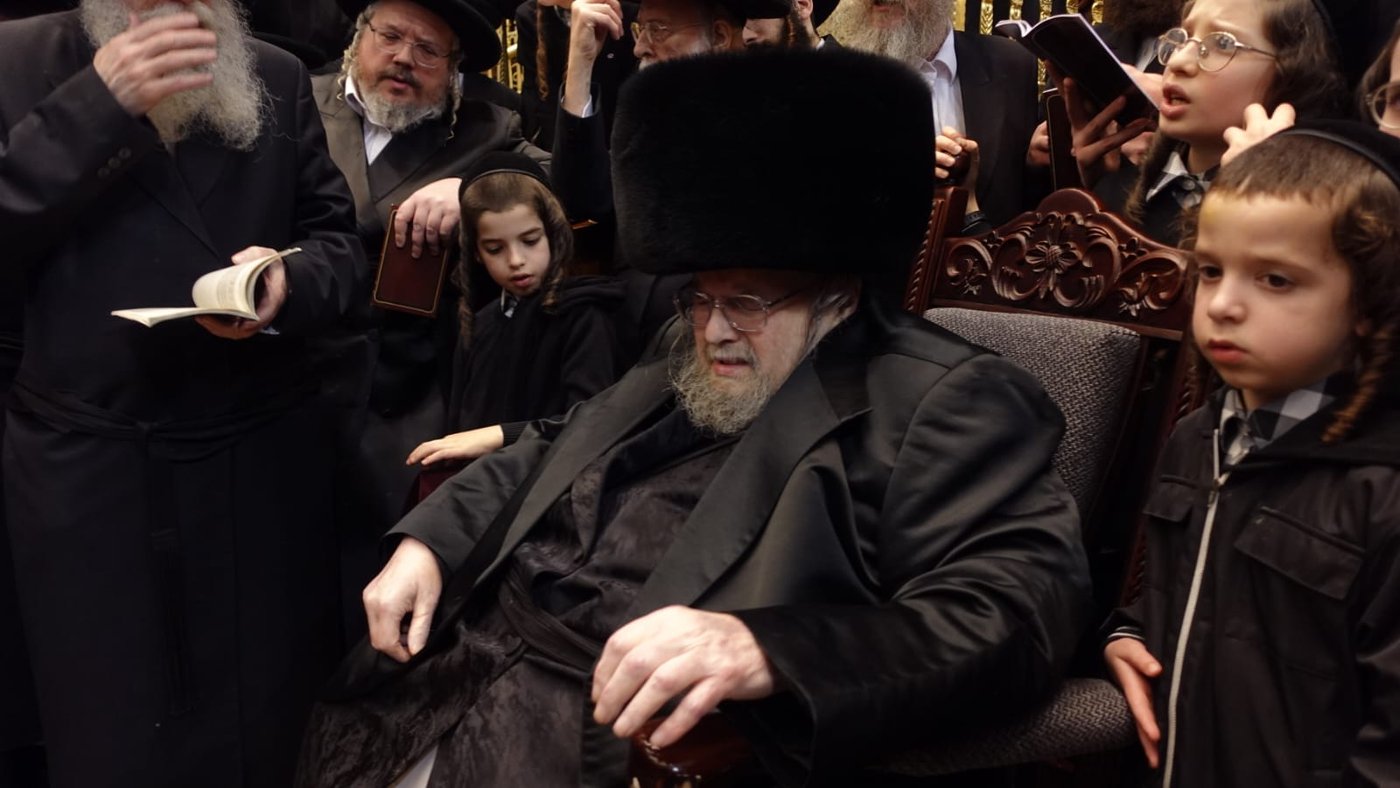 ל"ג בעומר בחצה"ק בעלזא