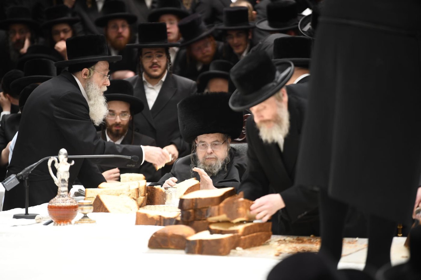ל"ג בעומר בחצה"ק בעלזא