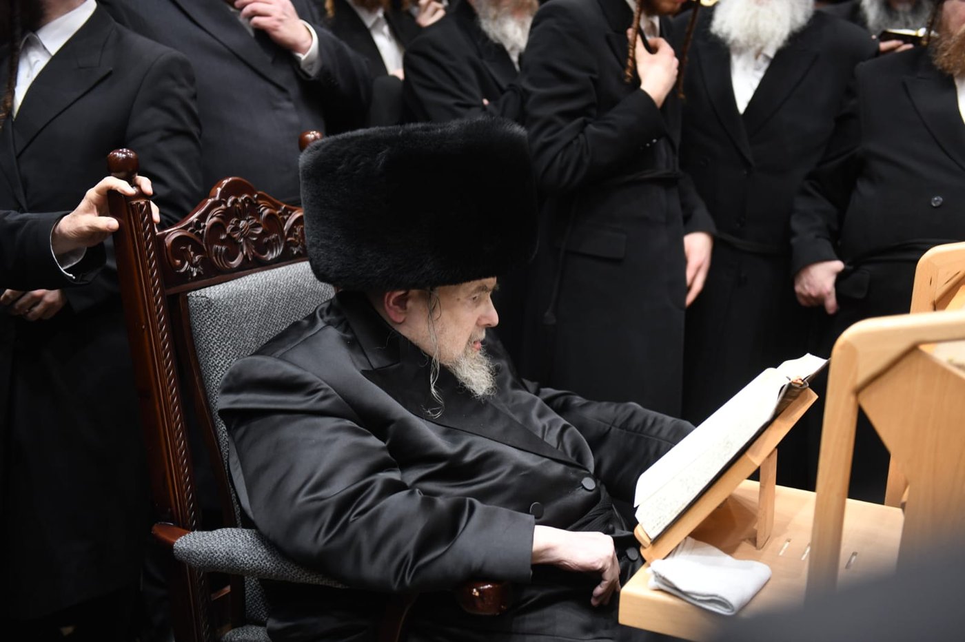 ל"ג בעומר בחצה"ק בעלזא