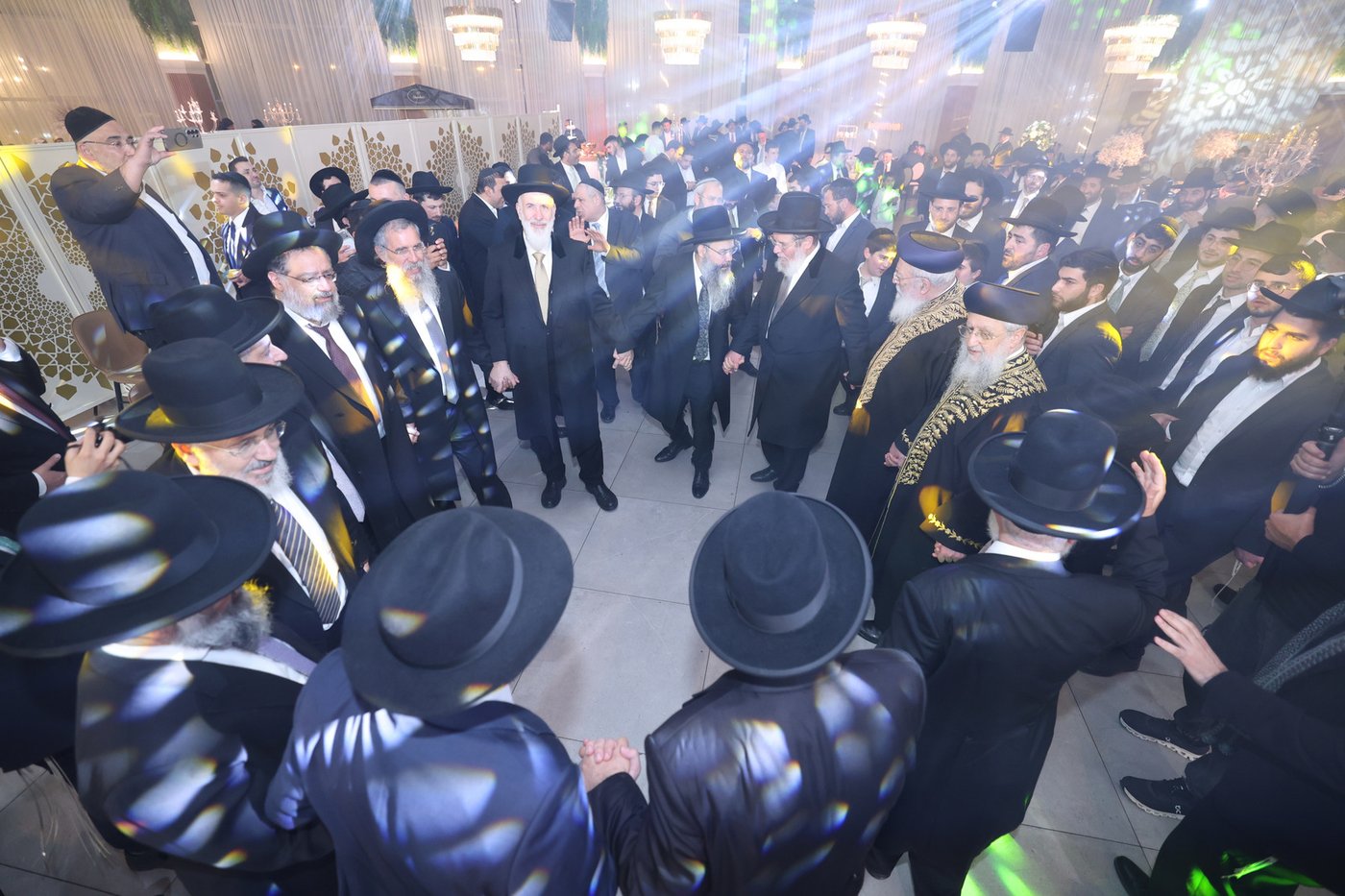 בר מצווה לנכד הראשון לציון הגר"ד יוסף