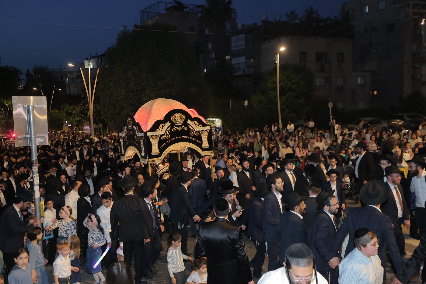 הכנסת ספר תורה בפרדס כץ