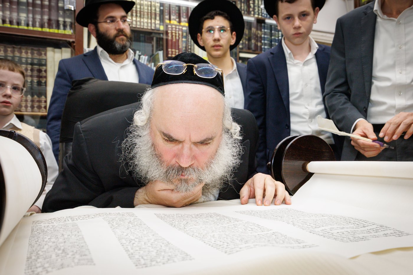 הכנסת ספר תורה בפרדס כץ