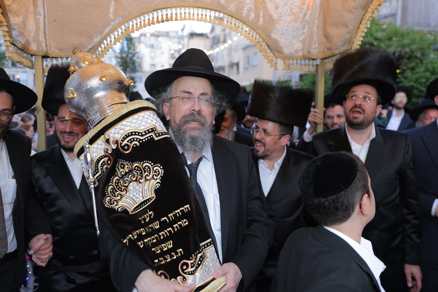 הכנסת ספר תורה בפרדס כץ