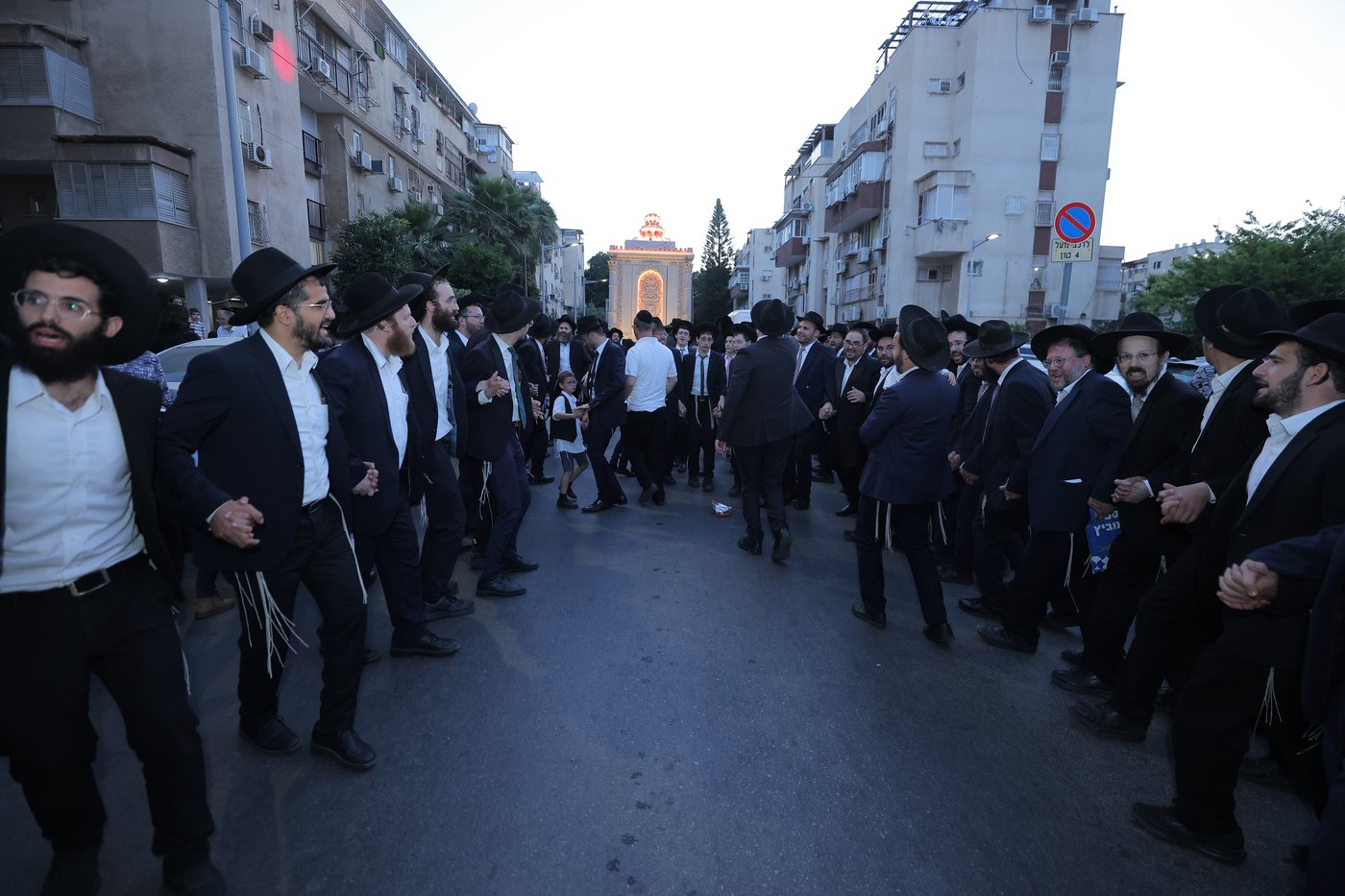 הכנסת ספר תורה בפרדס כץ