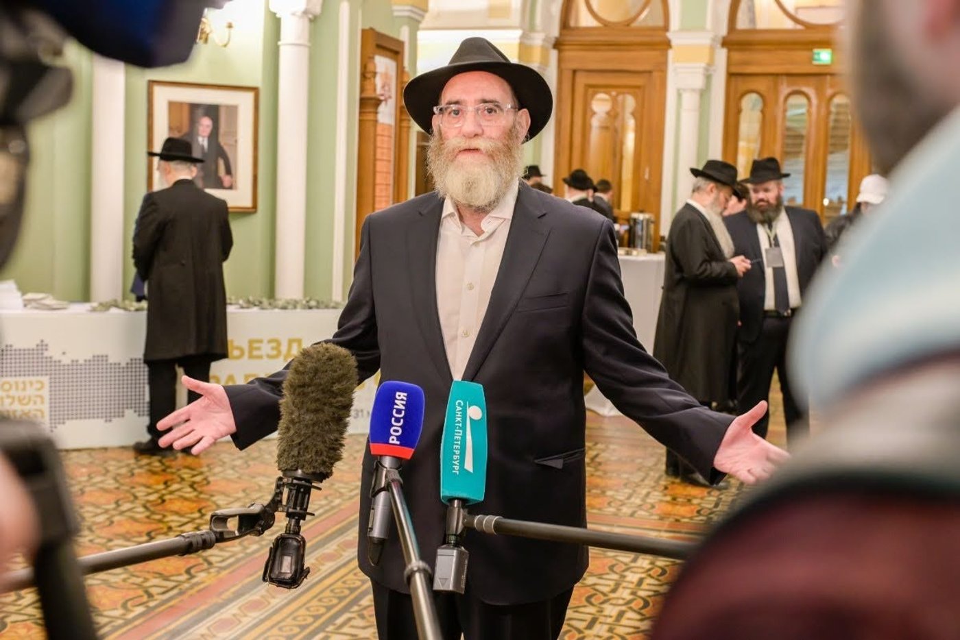 חצי יובל אחרי: רב העיר פטרבורג חשף מה לחש לו הנשיא בוש