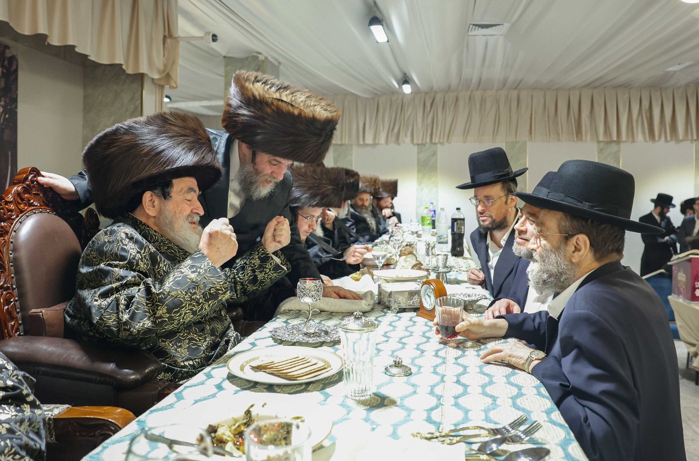 האדמו"ר מויז'ניץ עם ח"כ משה גפני