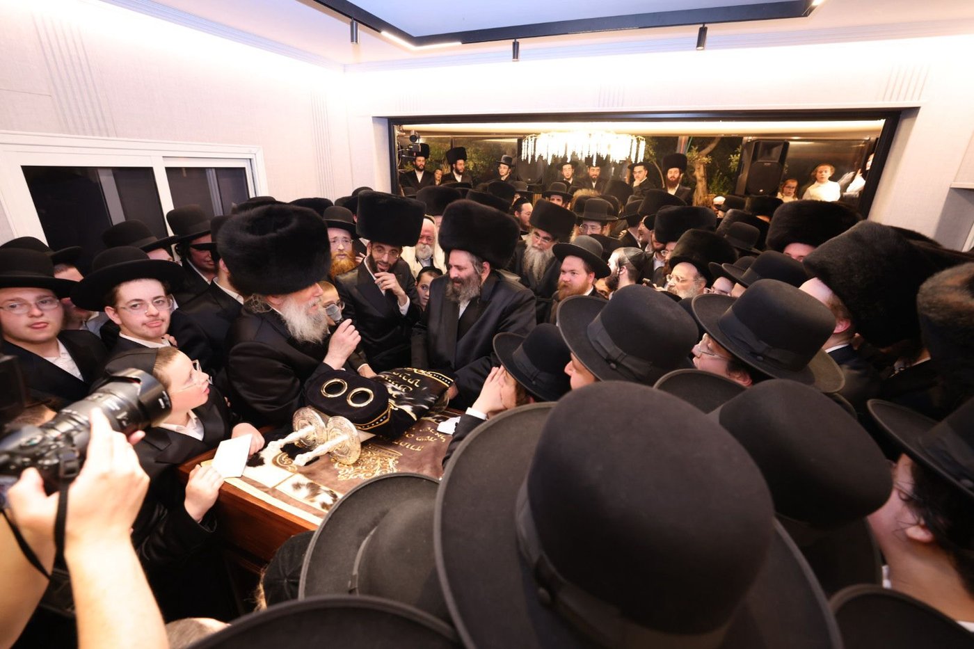הכנסת ס"ת ע"י ארגון הבן יקיר