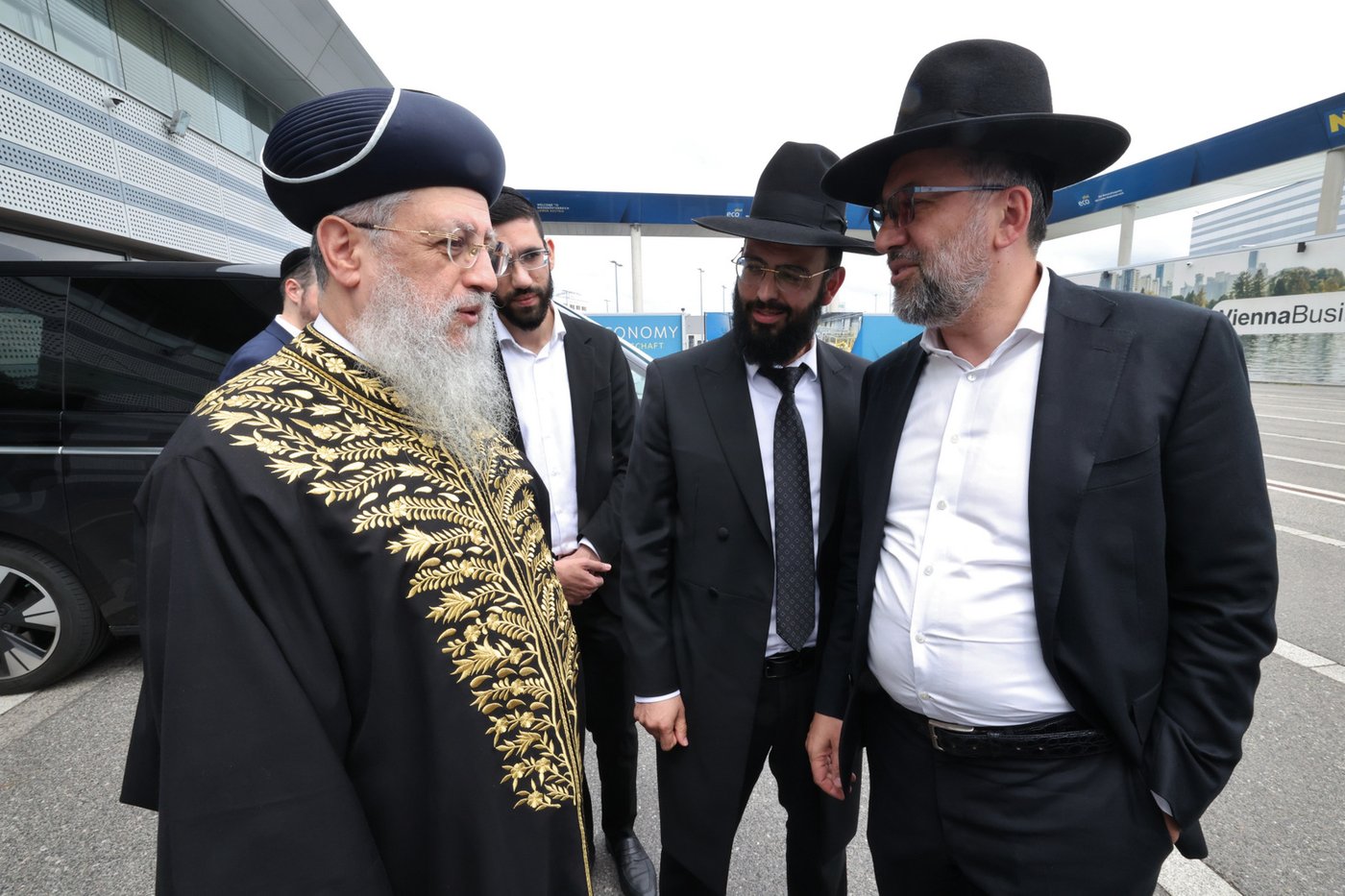 הראשל"צ הגר"ד יוסף בביקור בוינה