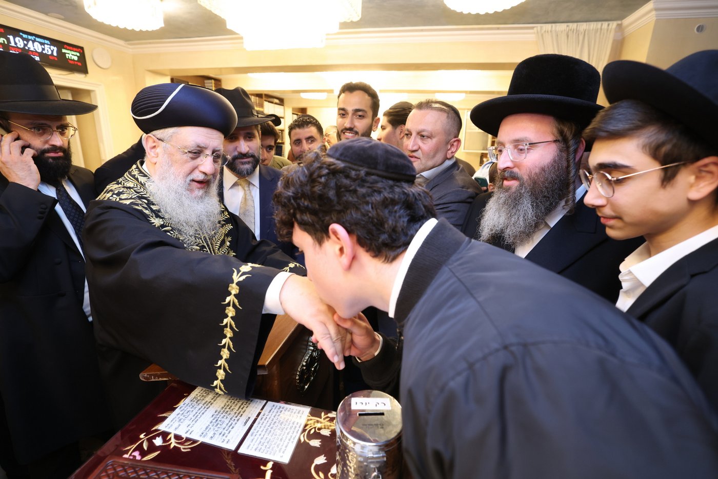 הראשל"צ הגר"ד יוסף בביקור בוינה