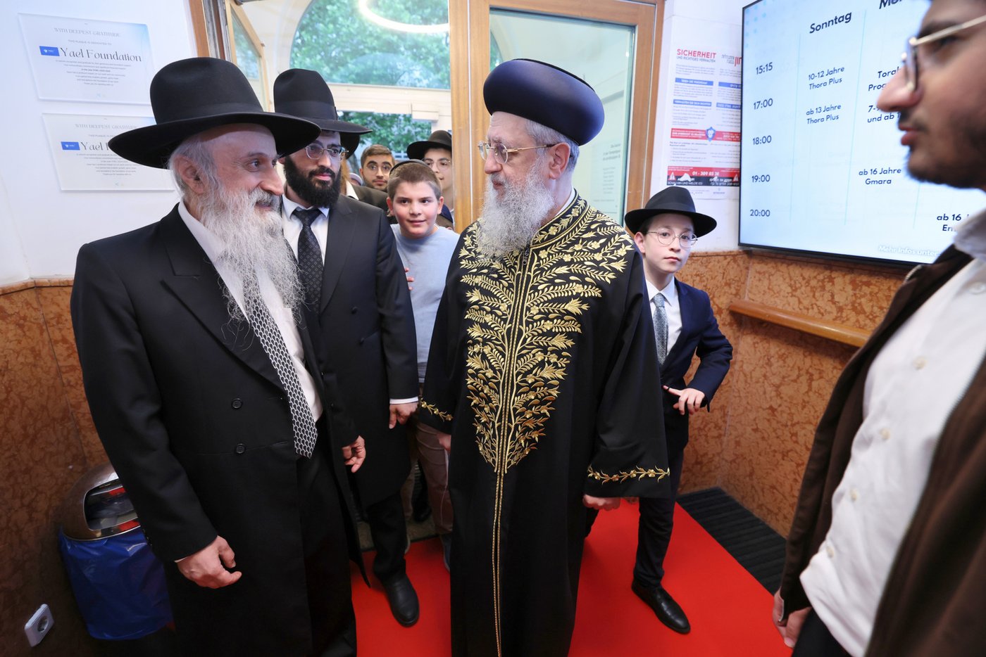 הראשל"צ הגר"ד יוסף בביקור בוינה