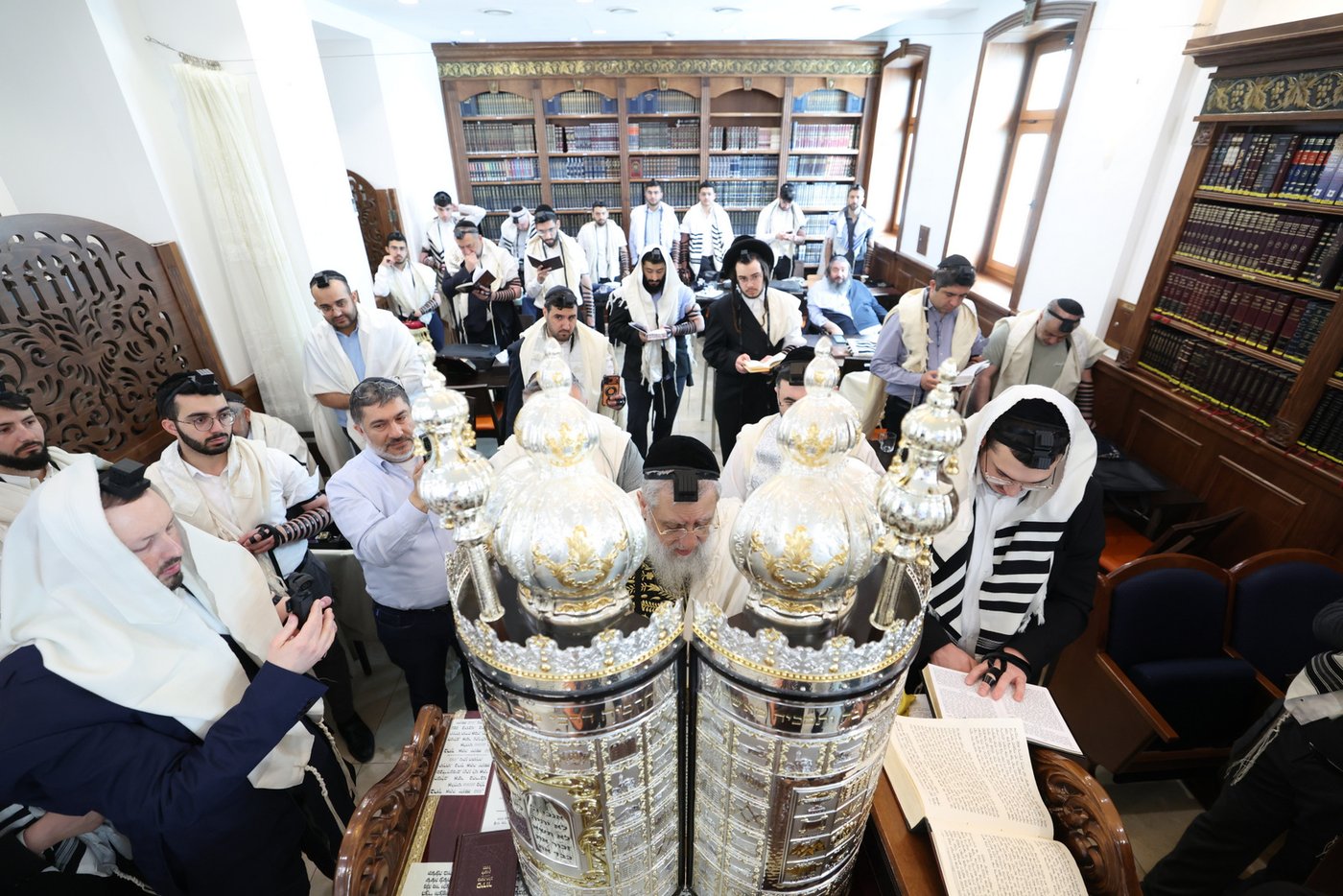 הראשל"צ הגר"ד יוסף בביקור בוינה