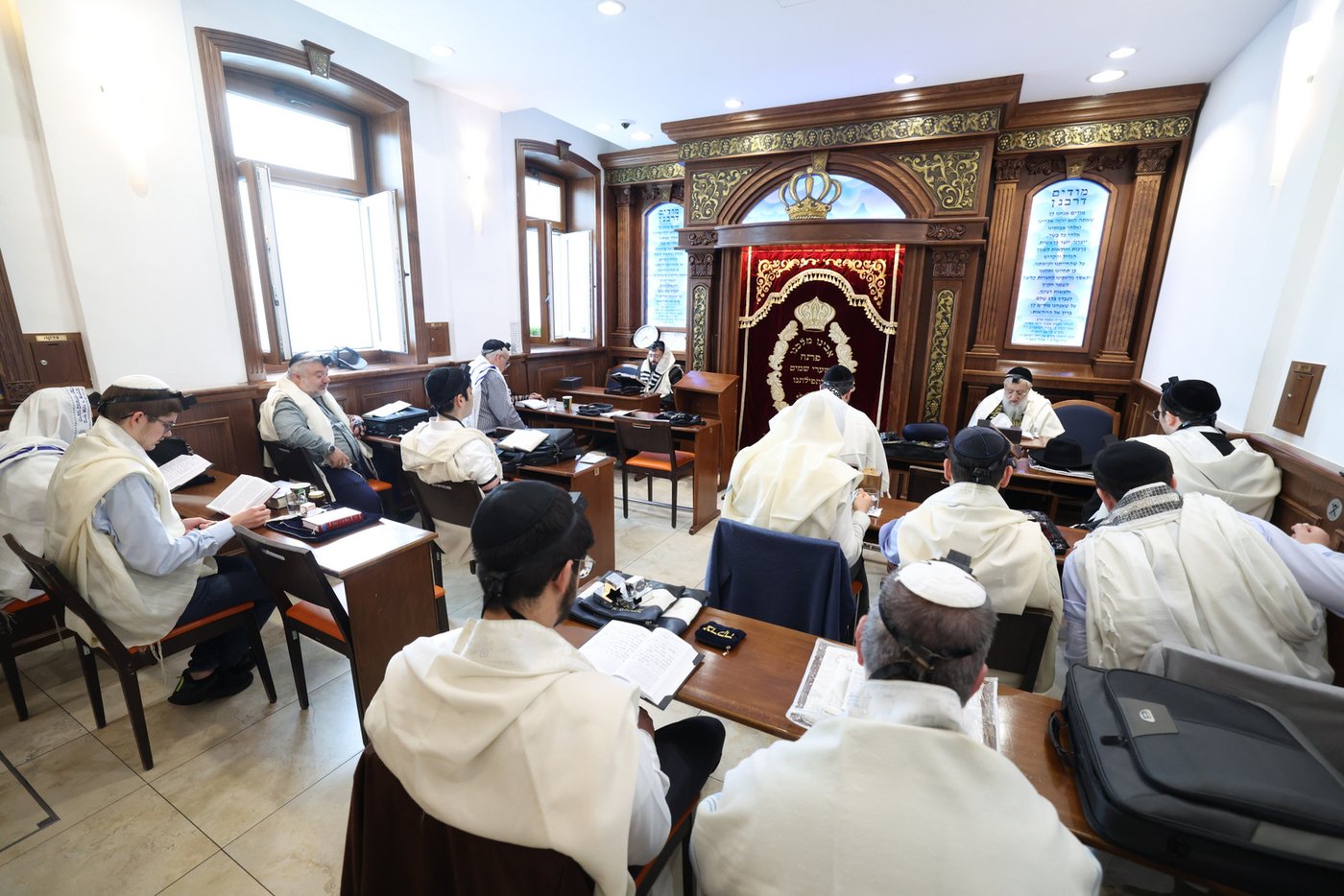 הראשל"צ הגר"ד יוסף בביקור בוינה