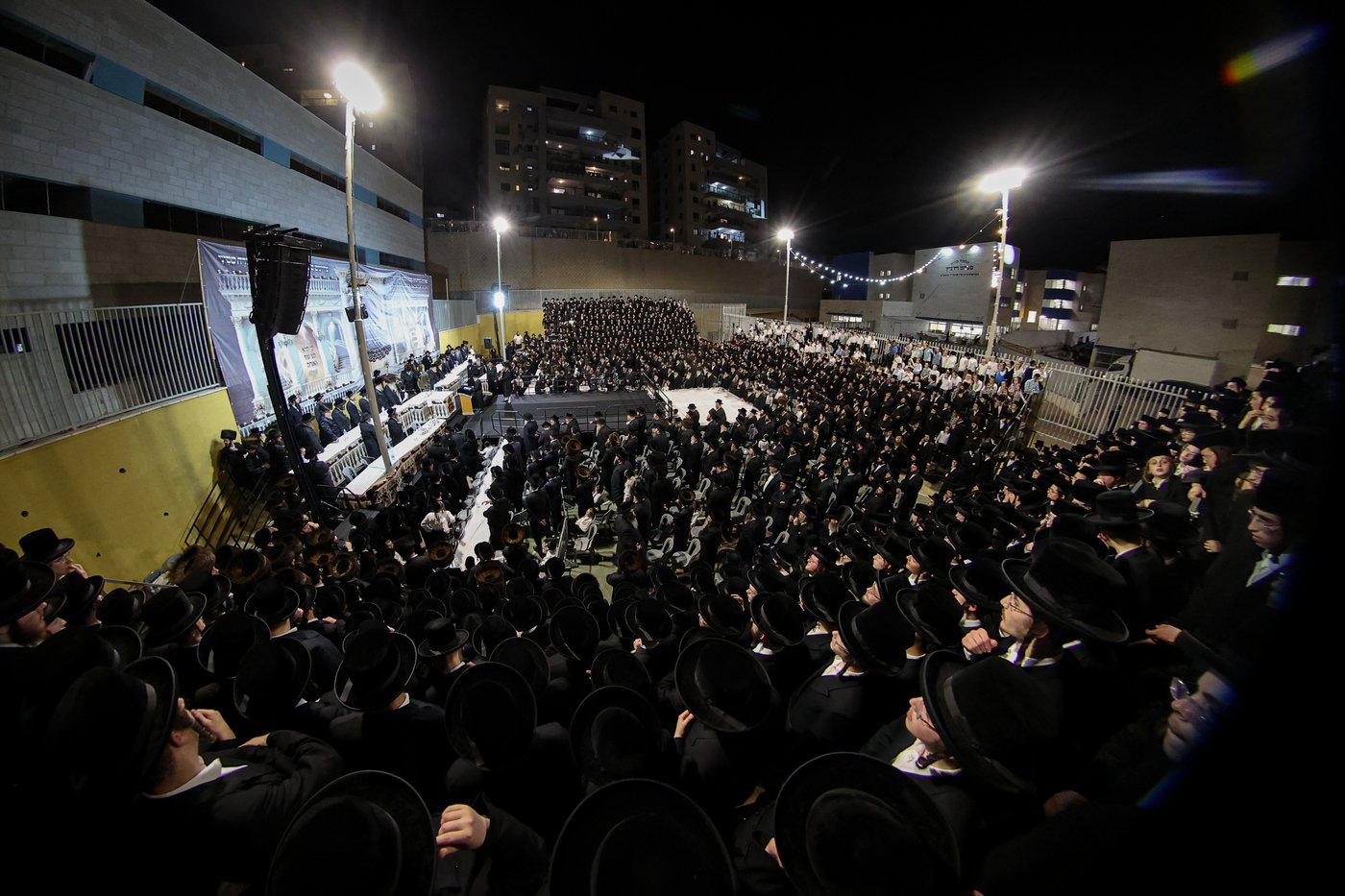 הכנסת ספר תורה בסערט ויז'ניץ