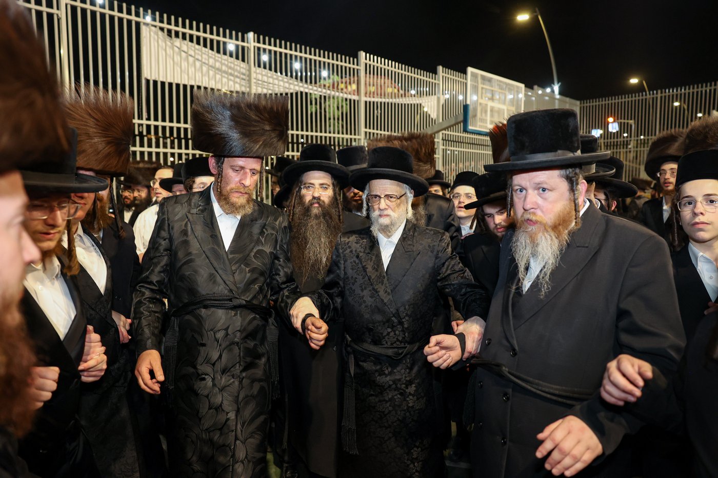 הכנסת ספר תורה בסערט ויז'ניץ