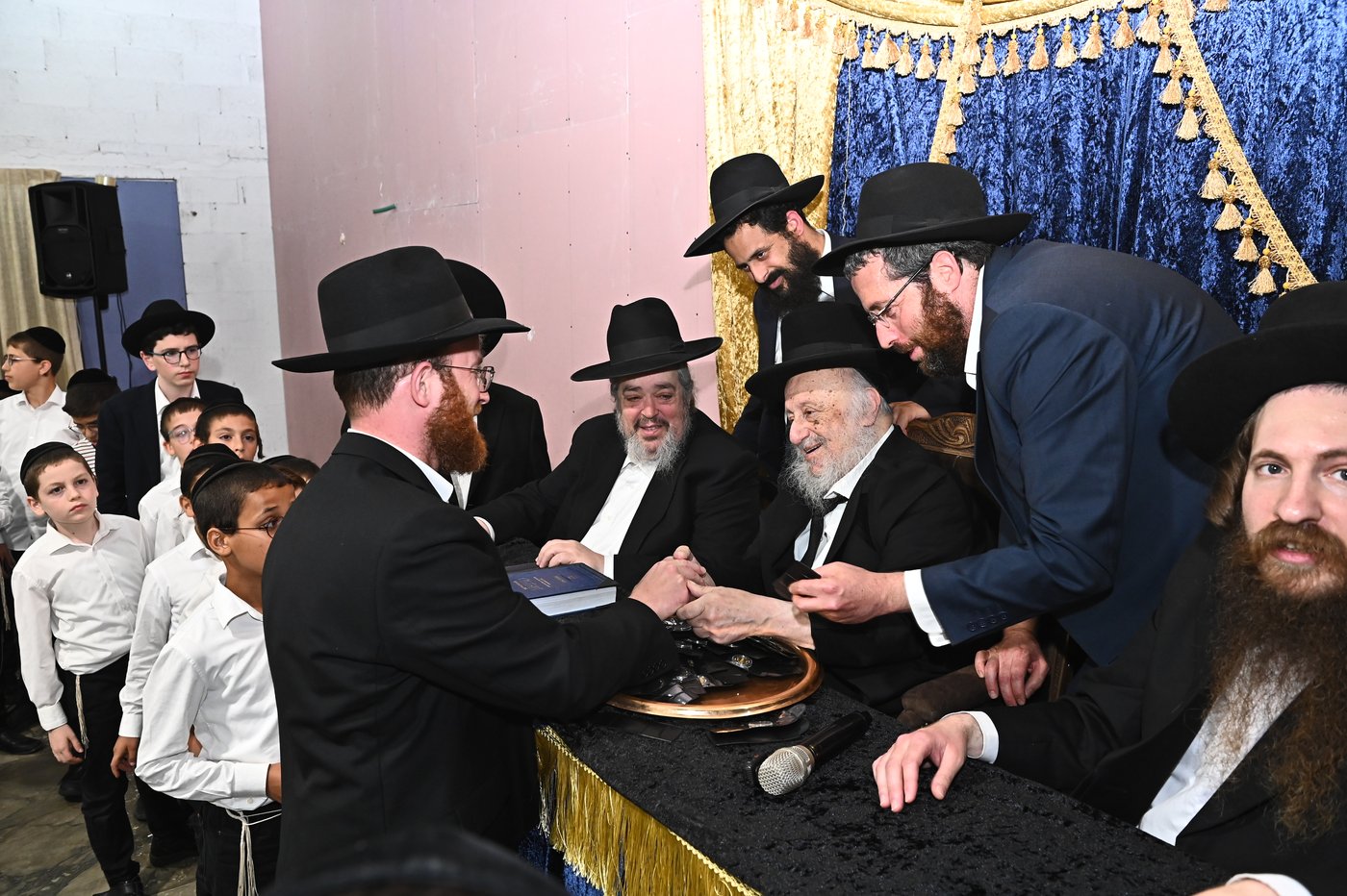 הסיום בראשות הגרב"ד פוברסקי