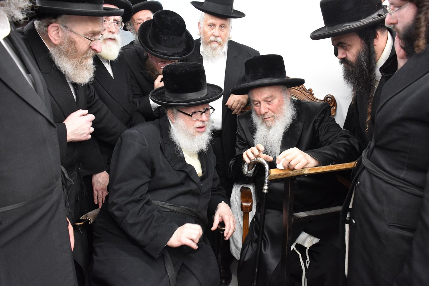מסע הלוויית הרה"צ רבי חיים דב הלפרין זצ"ל