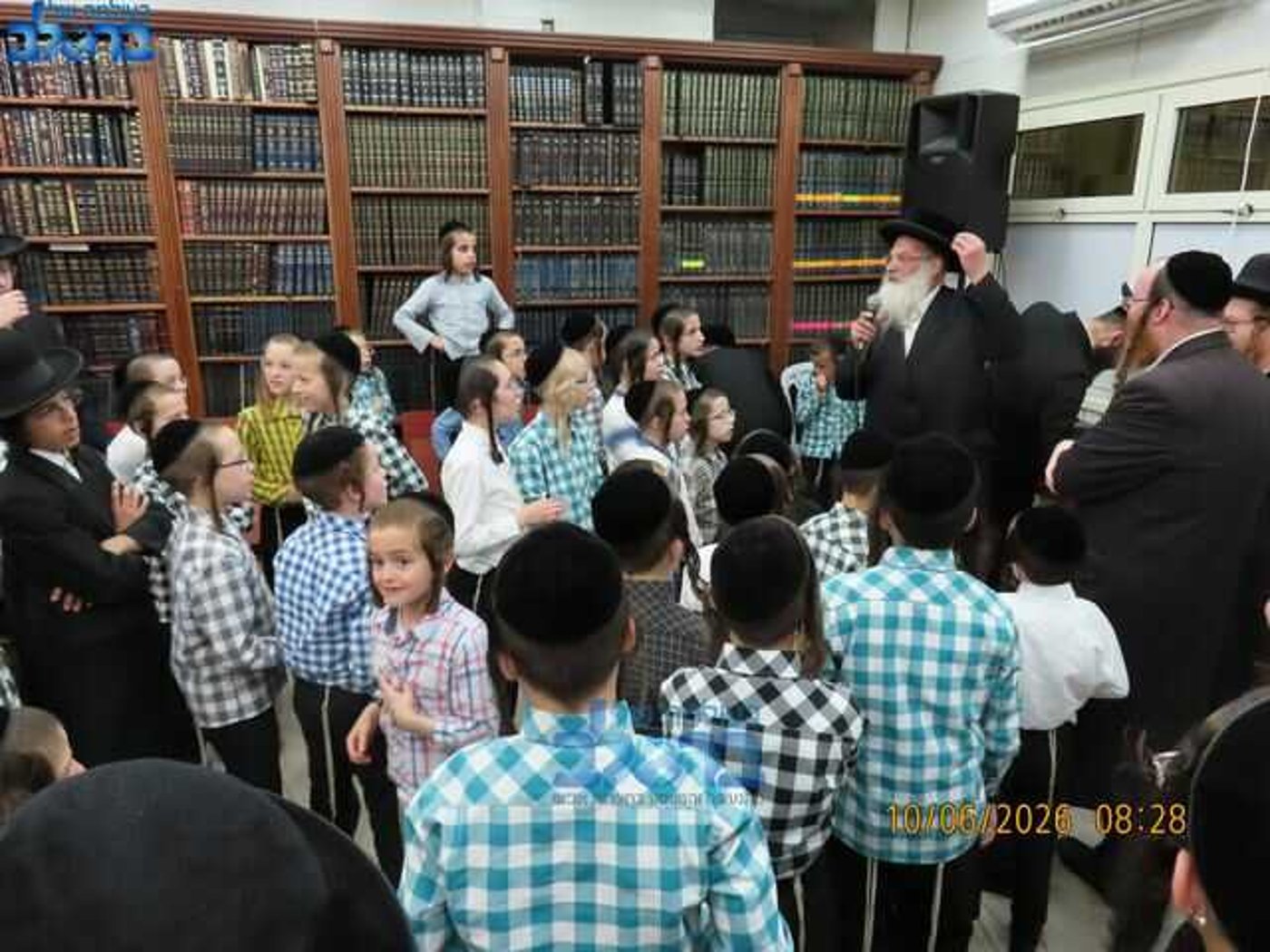 קבלת פנים לאסירים ב"תמימי דרך"
