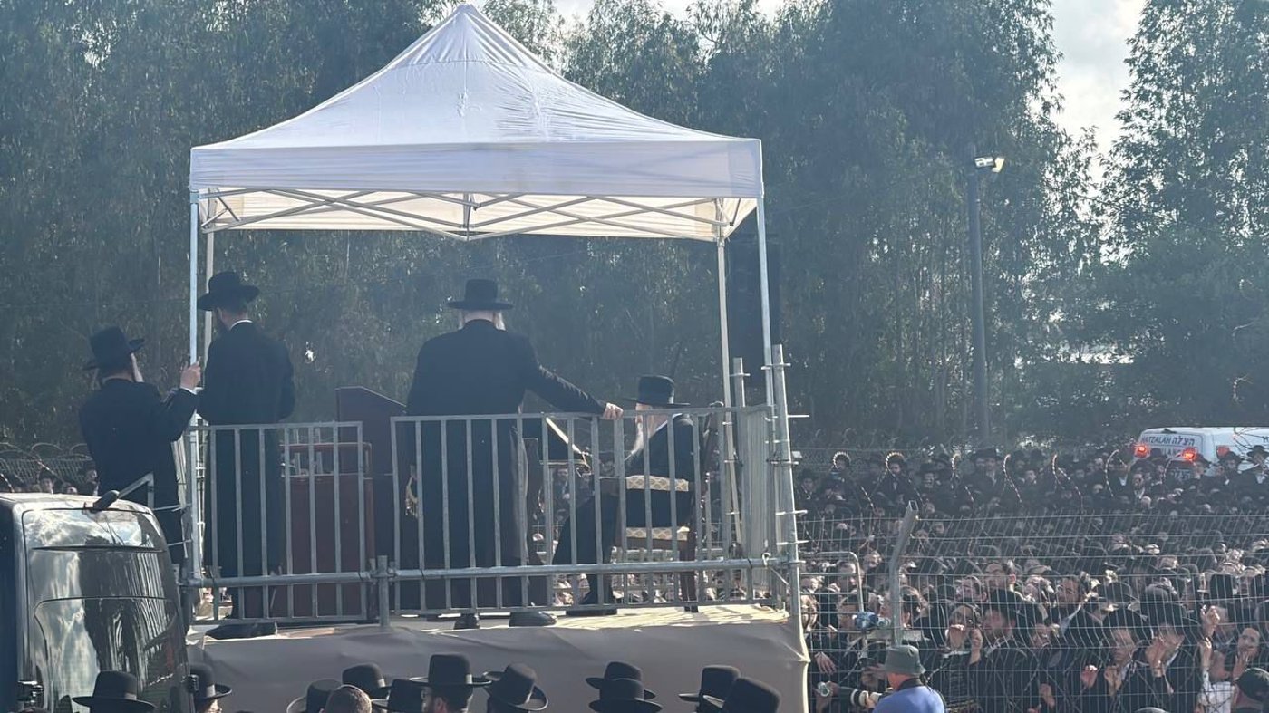 האדמו"ר מגור בעצרת