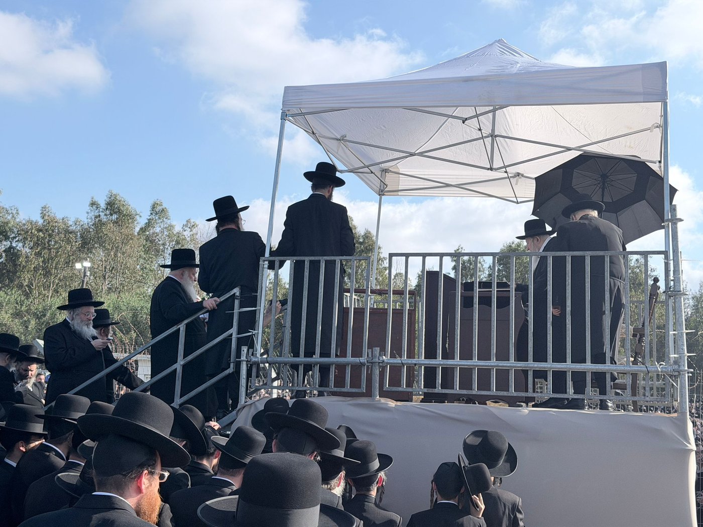 האדמו"ר מגור בעצרת
