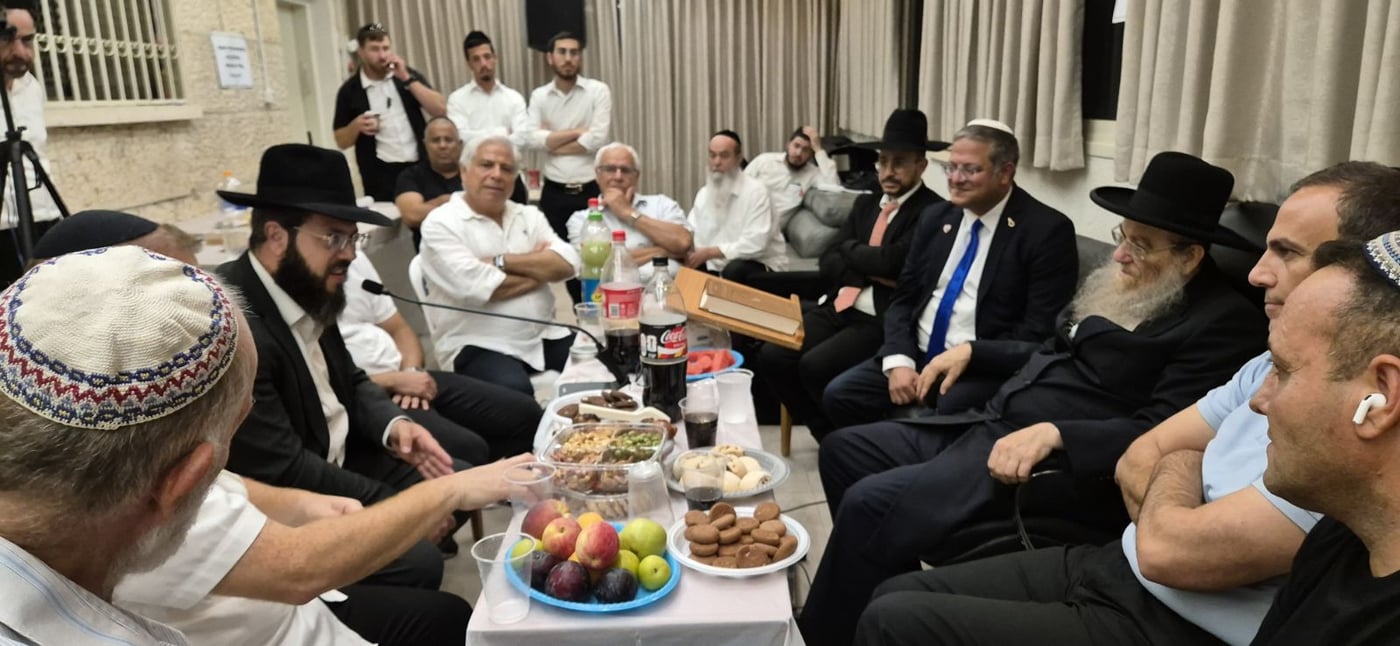 הסוד המסעיר סביב מצבו של האדמו"ר | 'זיידל'ע' עם כל התמונות, הנייעס והחשיפות של השבוע